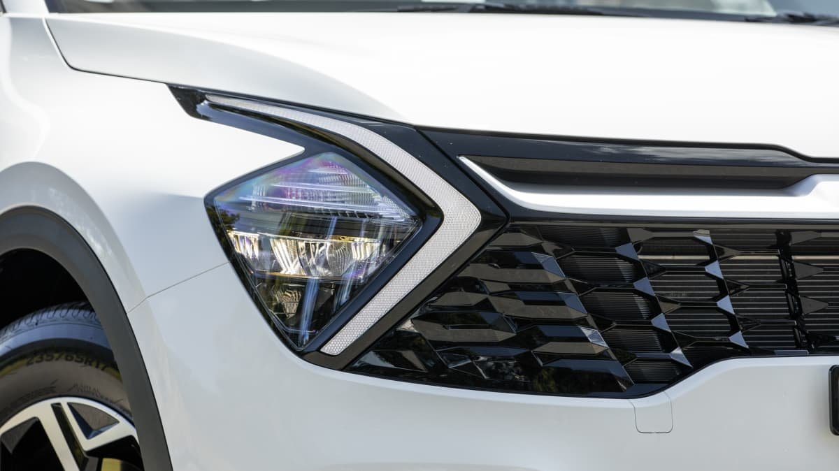 2022 Kia Sportage S manual review-1