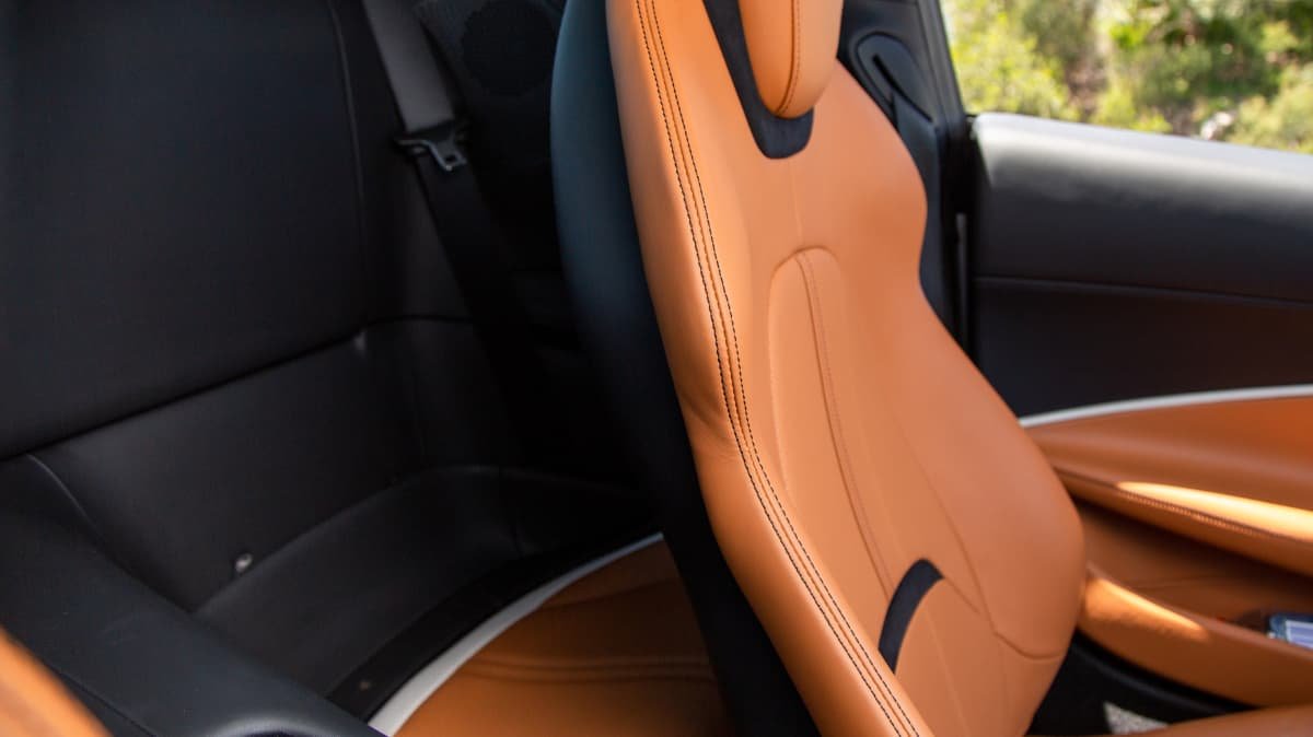 2022 Ferrari Roma review-3