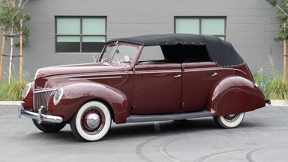 1939 Ford Deluxe Four-Door Phaeton Convertible 
