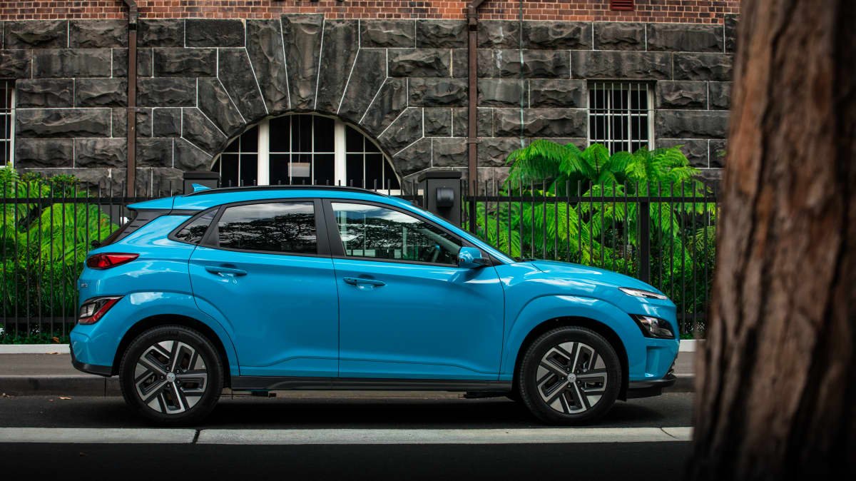 2022 Hyundai Kona Electric Elite Standard Range review-1