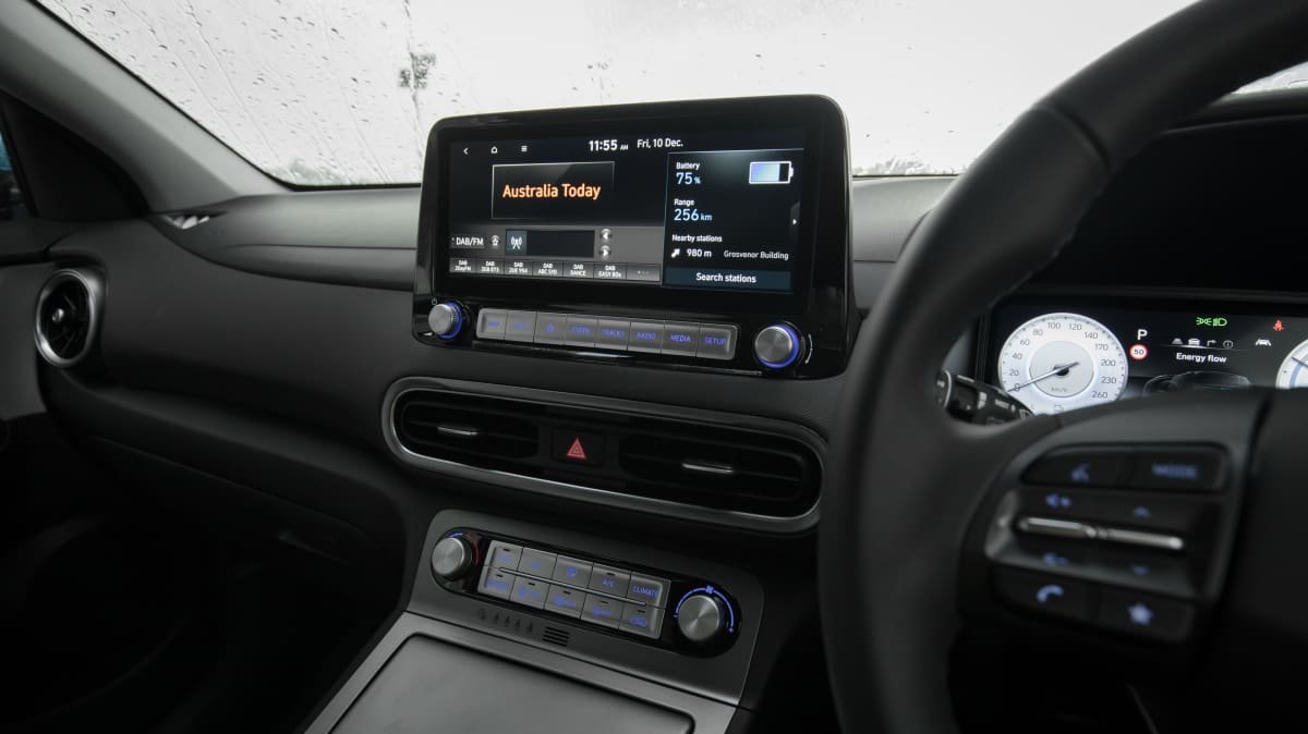 2022 Hyundai Kona Electric Elite Standard Range review-1