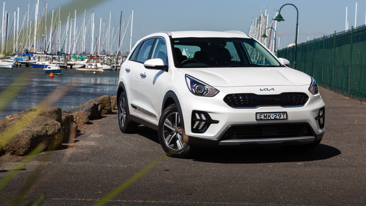 2022 Kia Niro S Plug-in Hybrid review-0