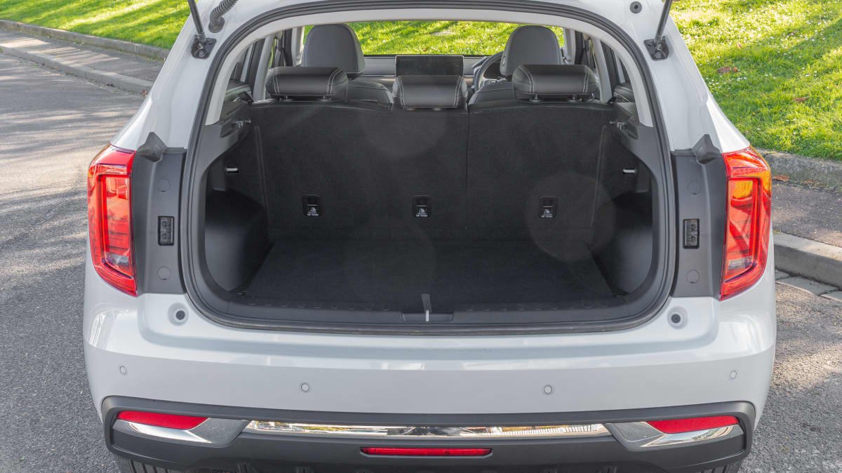 2021 Haval Jolion Ultra v Hyundai Kona Active comparison-0