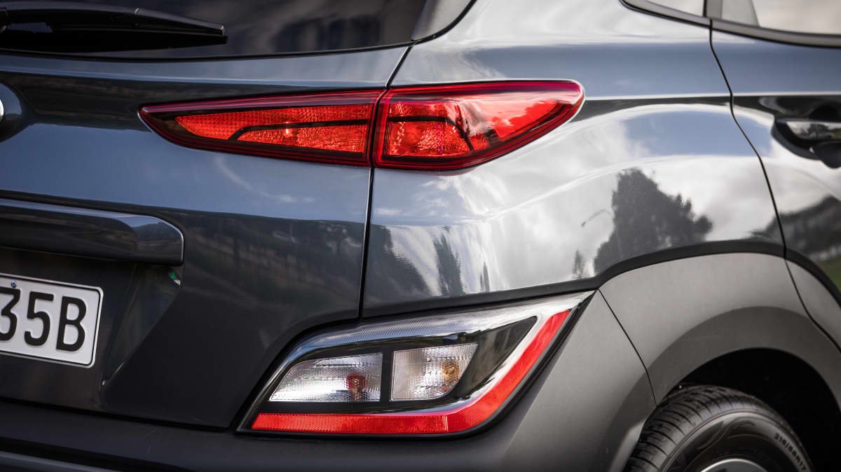 2021 Haval Jolion Ultra v Hyundai Kona Active comparison-3