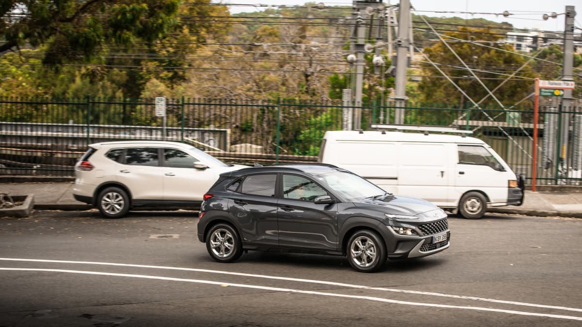 2021 Haval Jolion Ultra v Hyundai Kona Active comparison-1