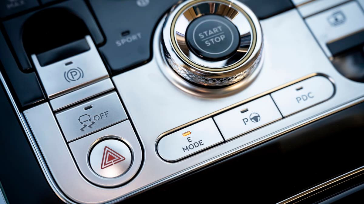2022 Bentley Flying Spur Hybrid review-2