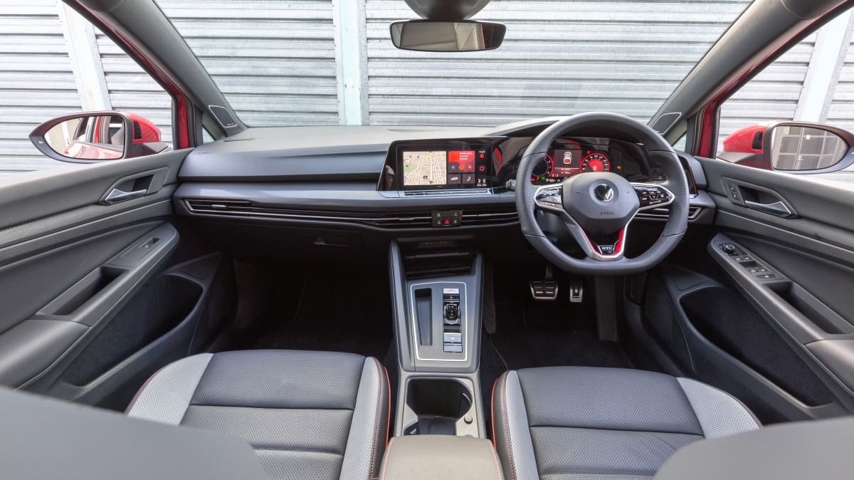 2022 BMW 128ti v 2021 Volkswagen Golf GTI comparison-1