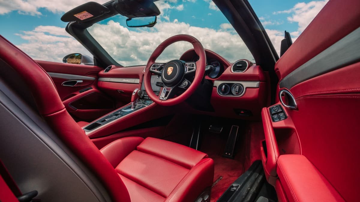 2022 Porsche 718 Boxster 25 Years limited edition review-1
