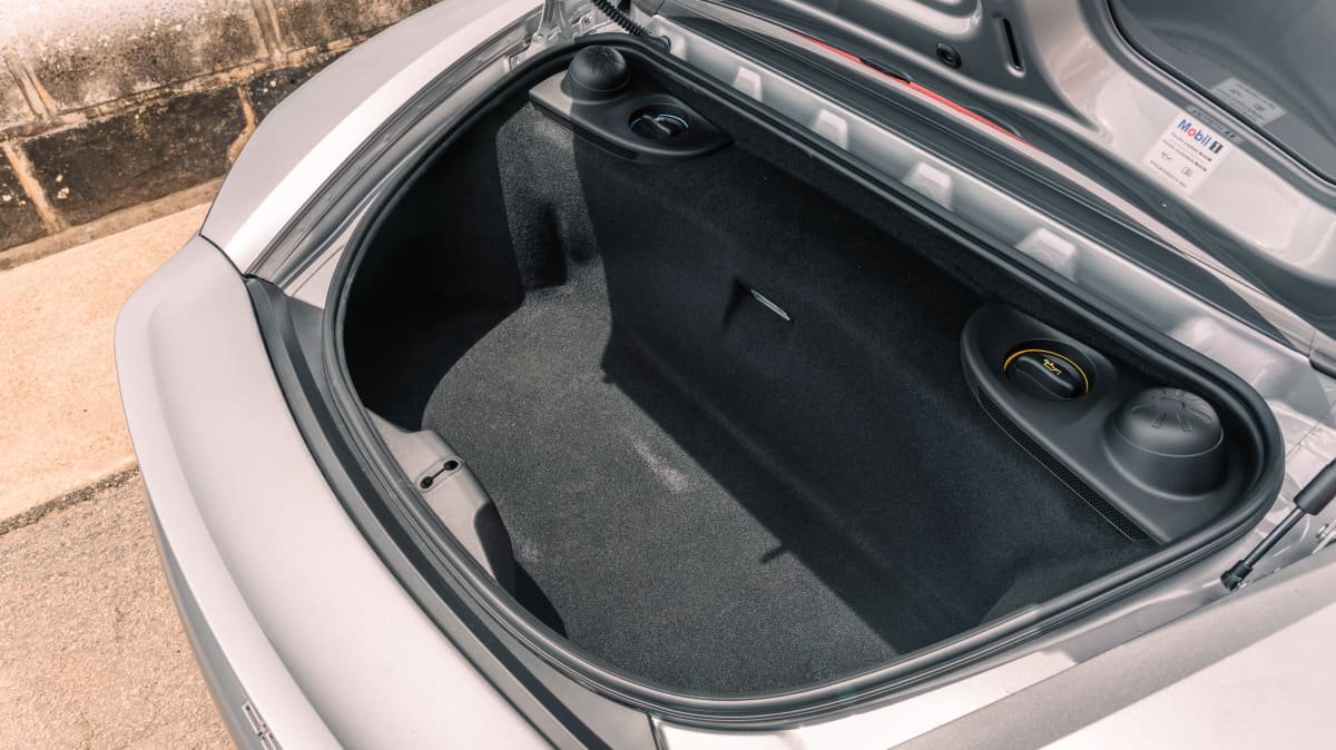 2022 Porsche 718 Boxster 25 Years limited edition review-2