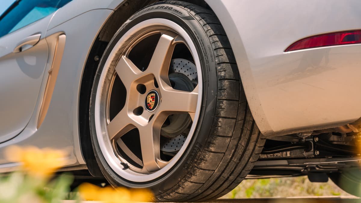 2022 Porsche 718 Boxster 25 Years limited edition review-0