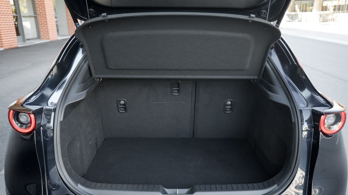 2021 Haval Jolion Ultra v Mazda CX-30 G20 Pure comparison-0