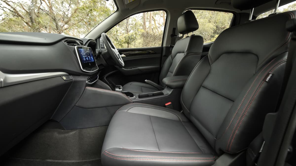 2022 LDV T60 Max Luxe automatic review-1