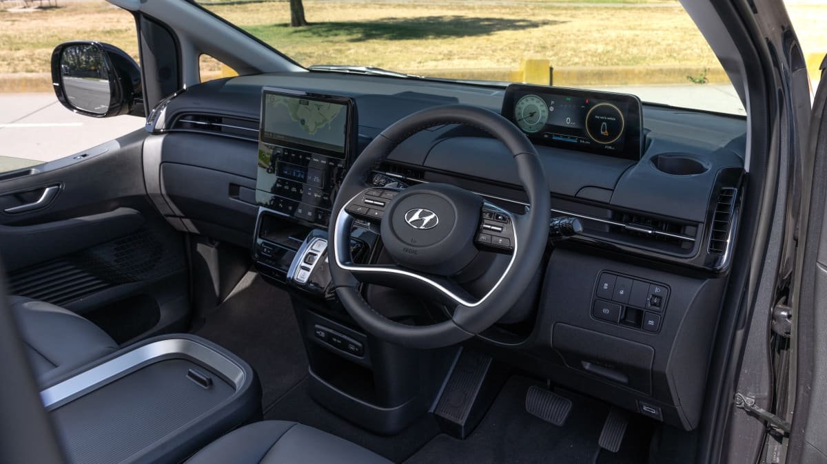 2022 Hyundai Staria Highlander long-term review: Welcome to the family ...