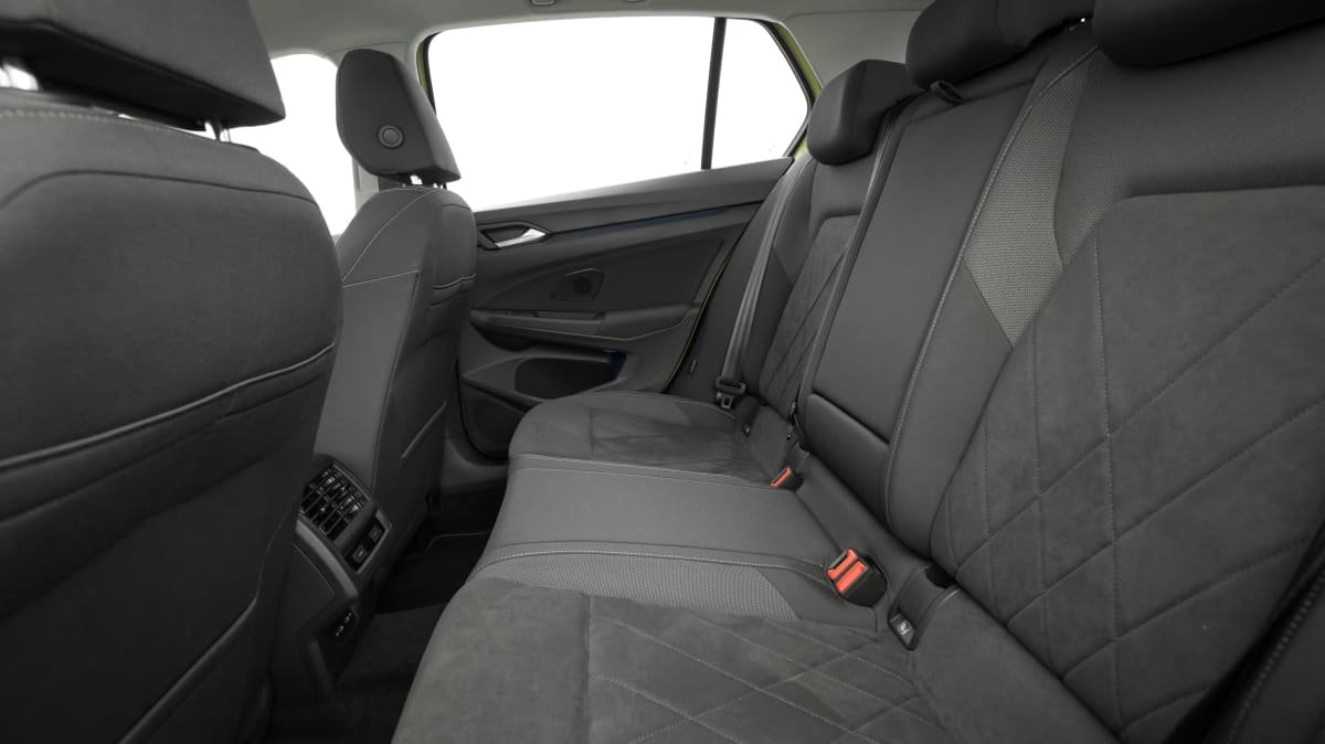2022 Volkswagen Golf 110TSI Life review-2