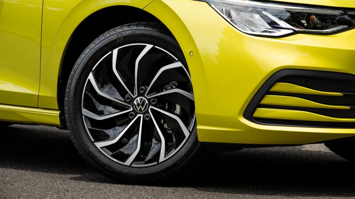 2022 Volkswagen Golf 110TSI Life review-0