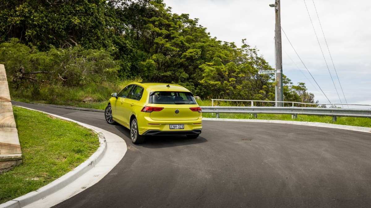 2022 Volkswagen Golf 110TSI Life review-2