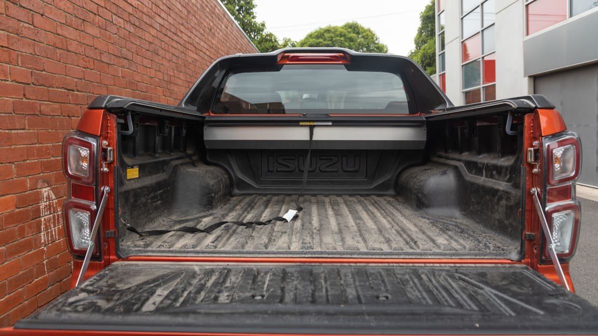 2022 Isuzu D-Max X-Terrain 4×4 review-3