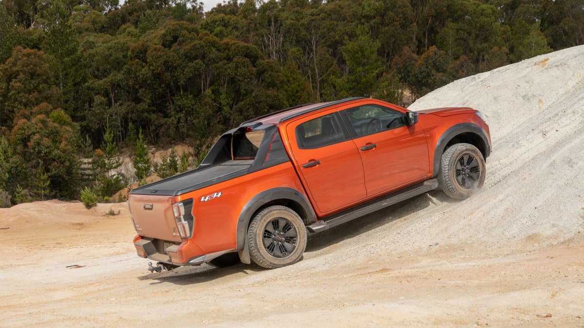 2022 Isuzu D-Max X-Terrain 4×4 review-0