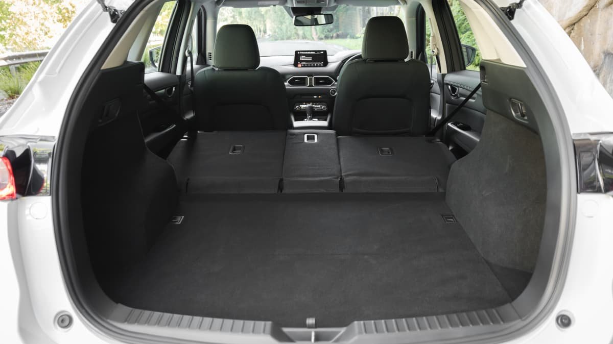 2021 Honda CR-V v 2021 Mazda CX-5 comparison-2