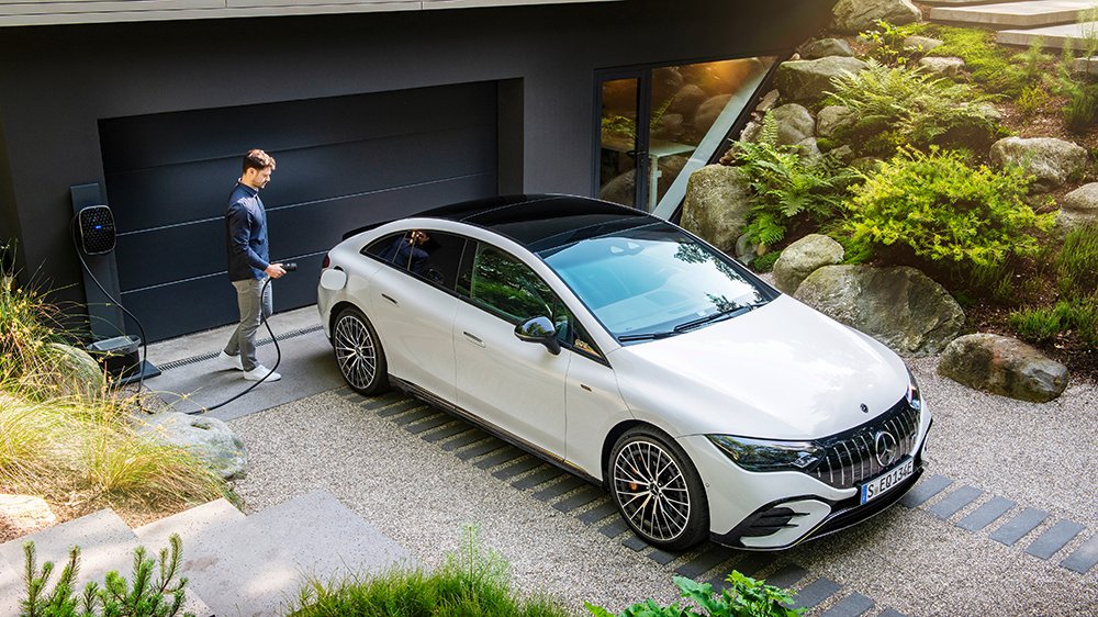2023 Mercedes-AMG EQE