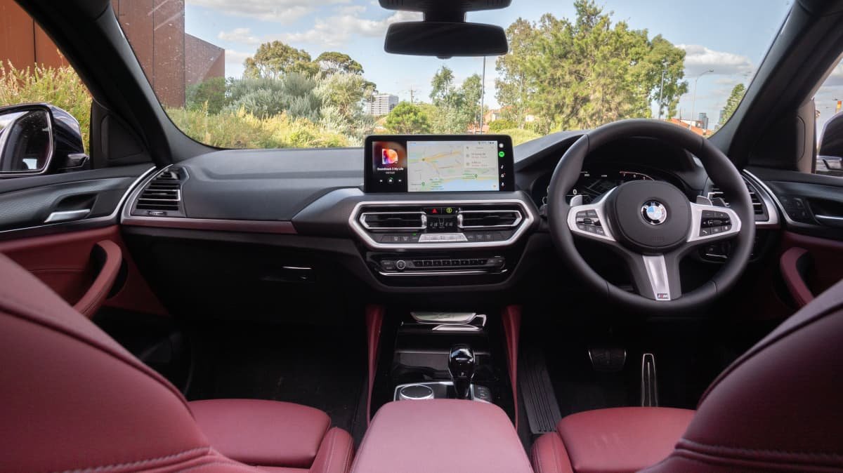 2022 BMW X4 xDrive 30i review-0
