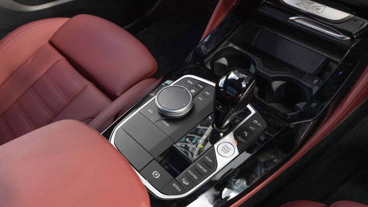 2022 BMW X4 xDrive 30i review-2