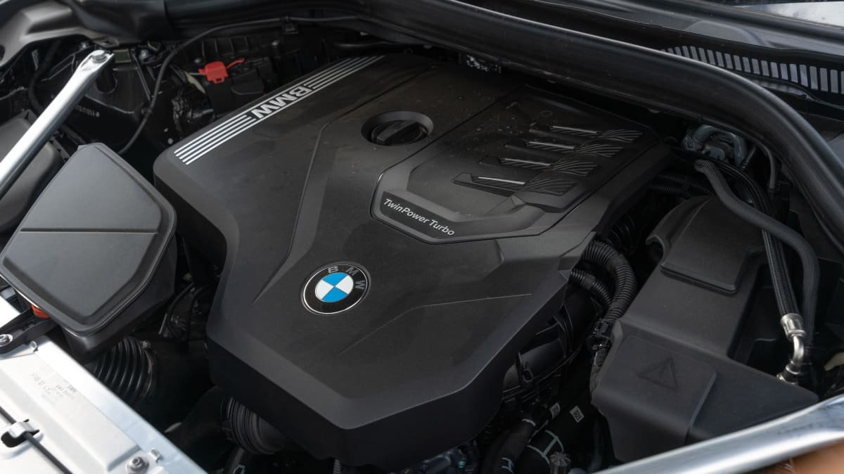2022 BMW X4 xDrive 30i review-3