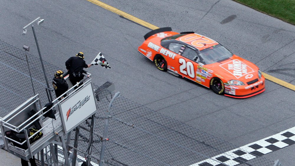 Tony Stewart winning a qualifier for the 2007 Daytona 500 .