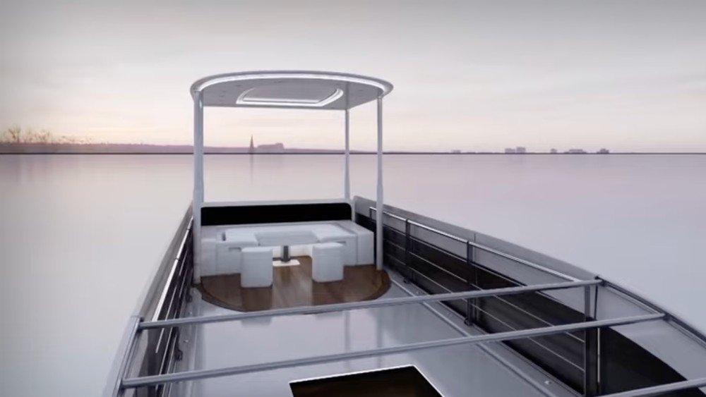Palazzo Elemmental RV rooftop deck