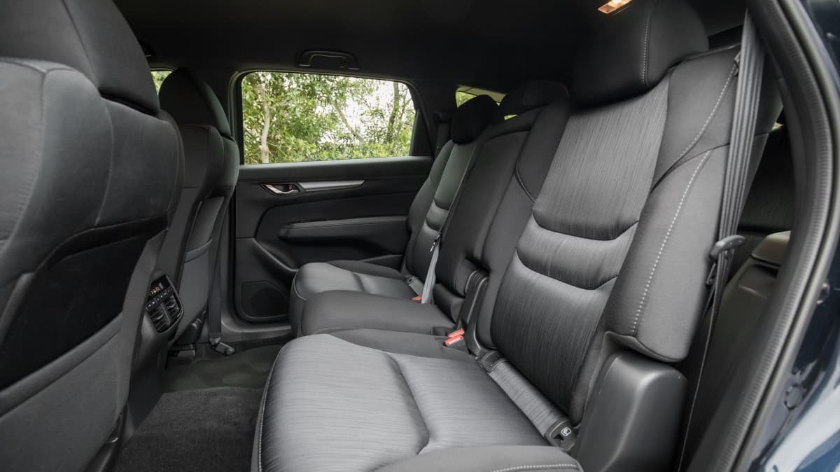 2022 Honda CR-V VTi L7 v Mazda CX-8 Sport comparison-2