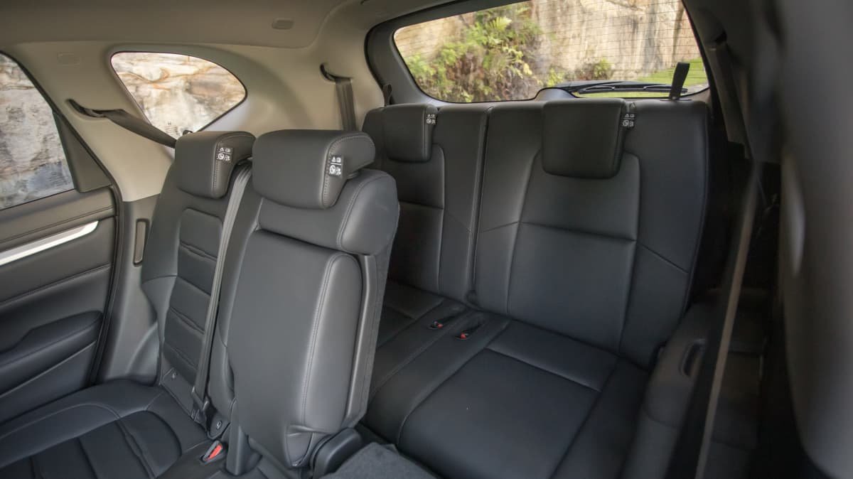 2022 Honda CR-V VTi L7 v Mazda CX-8 Sport comparison-3