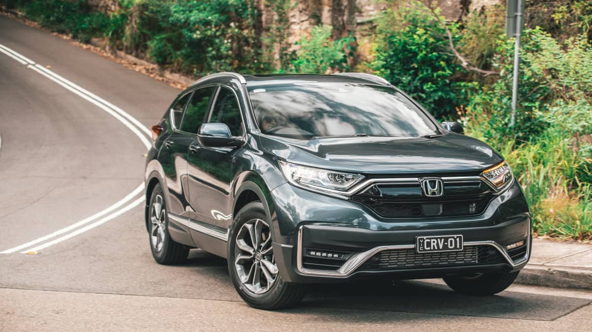 2022 Honda CR-V VTi L7 v Mazda CX-8 Sport comparison-0