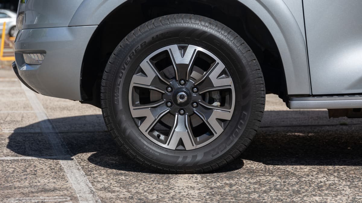 2022 GWM Ute v 2022 LDV T60 comparison-1