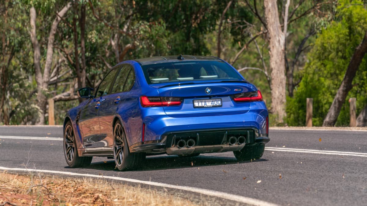 2022 BMW M3 manual review-3