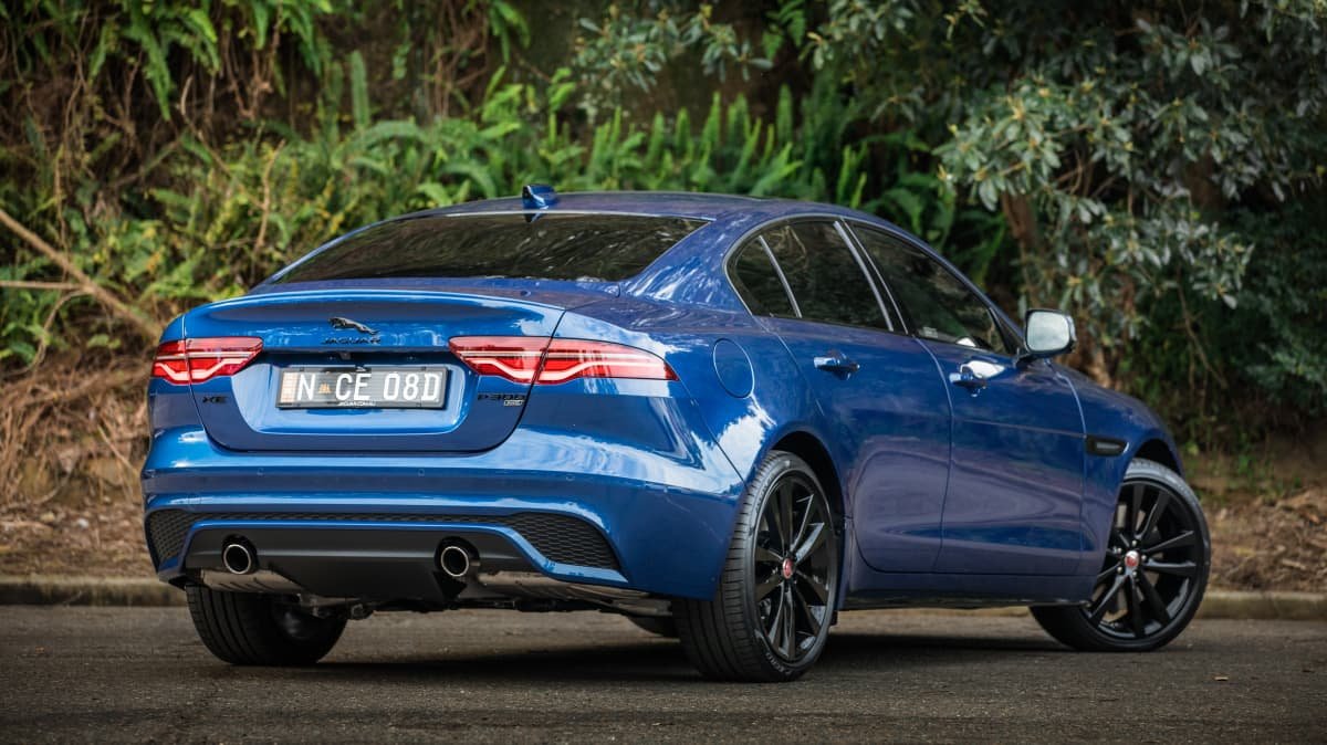 2022 Jaguar XE R-Dynamic Black P300 AWD review-1