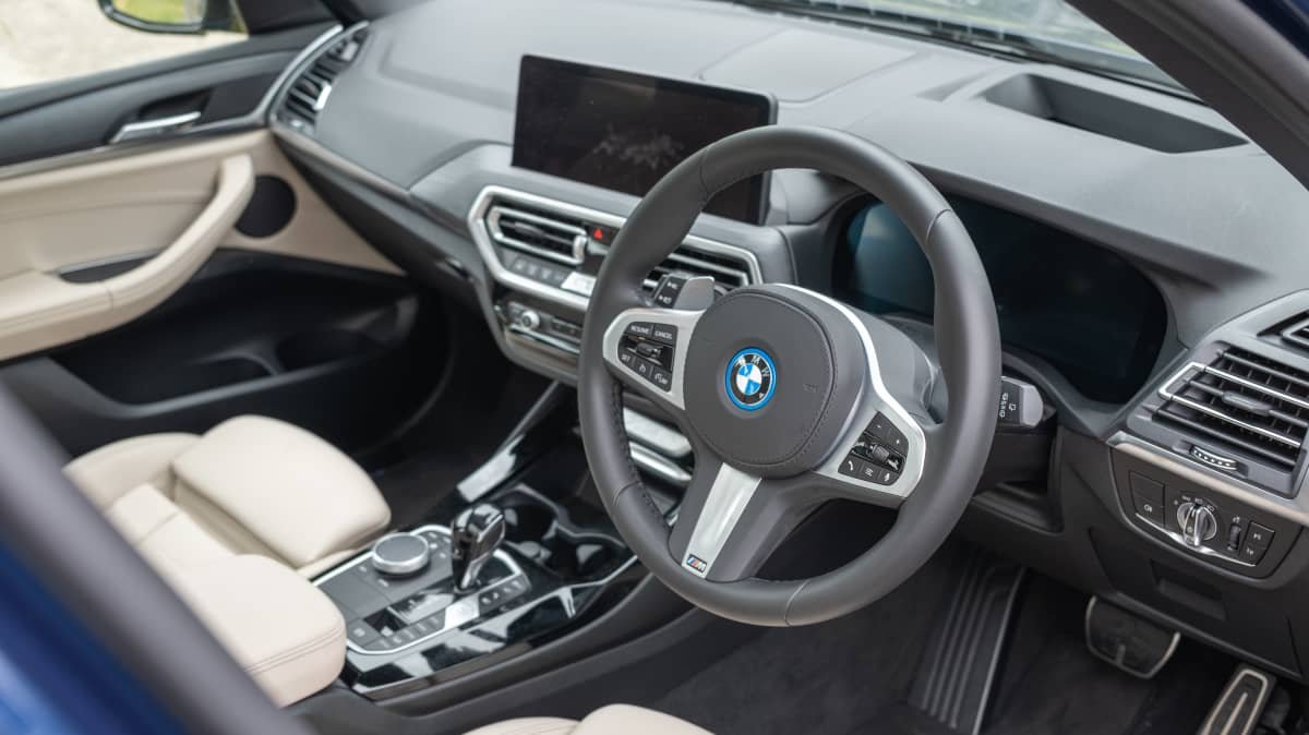 2022 BMW X3 xDrive30e review-0