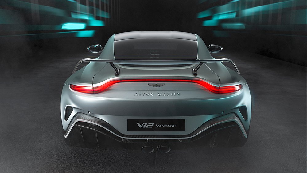 2022 Aston Martin V12 Vantage