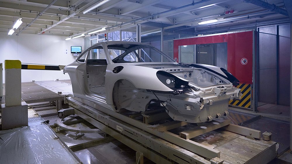 The Porsche Sonderwunsch 911 Classic Club Coupe being built from the ground up