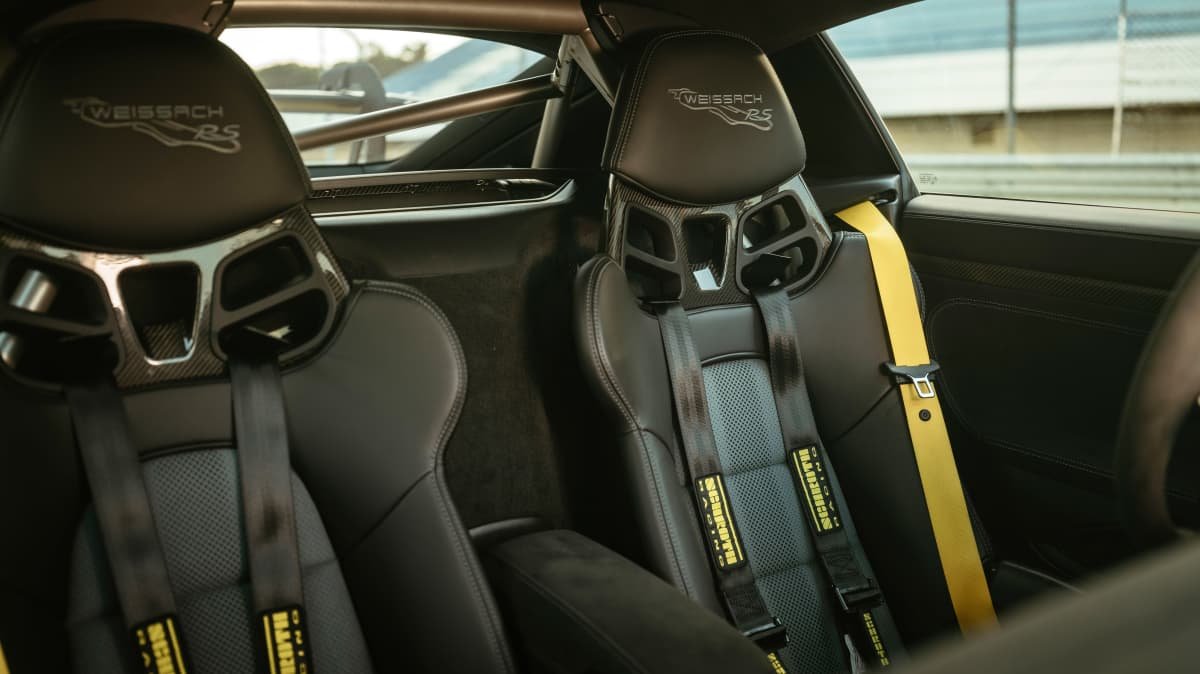 2022 Porsche 718 Cayman GT4 RS review – Track test-2