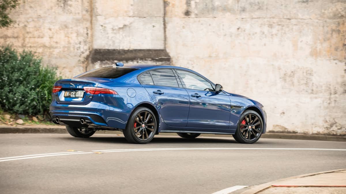 2022 Jaguar XE R-Dynamic Black P300 AWD v 2022 Lexus ES250 Luxury comparison-0