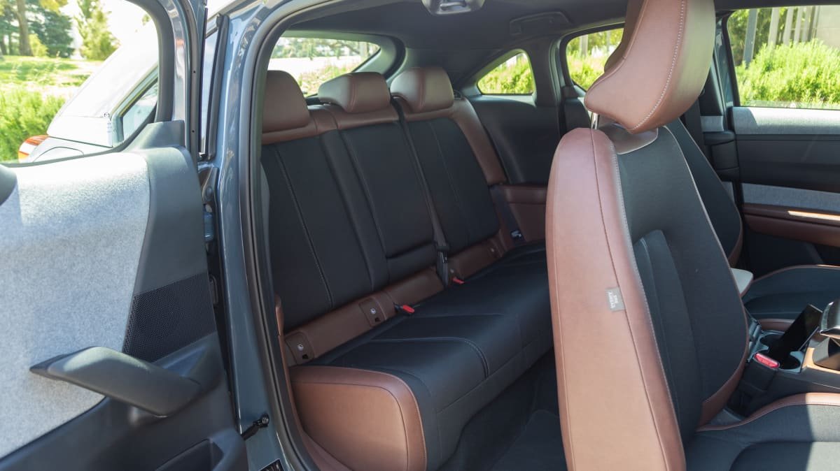 2022 Lexus UX300e Luxury v Mazda MX-30 E35 Astina comparison-1