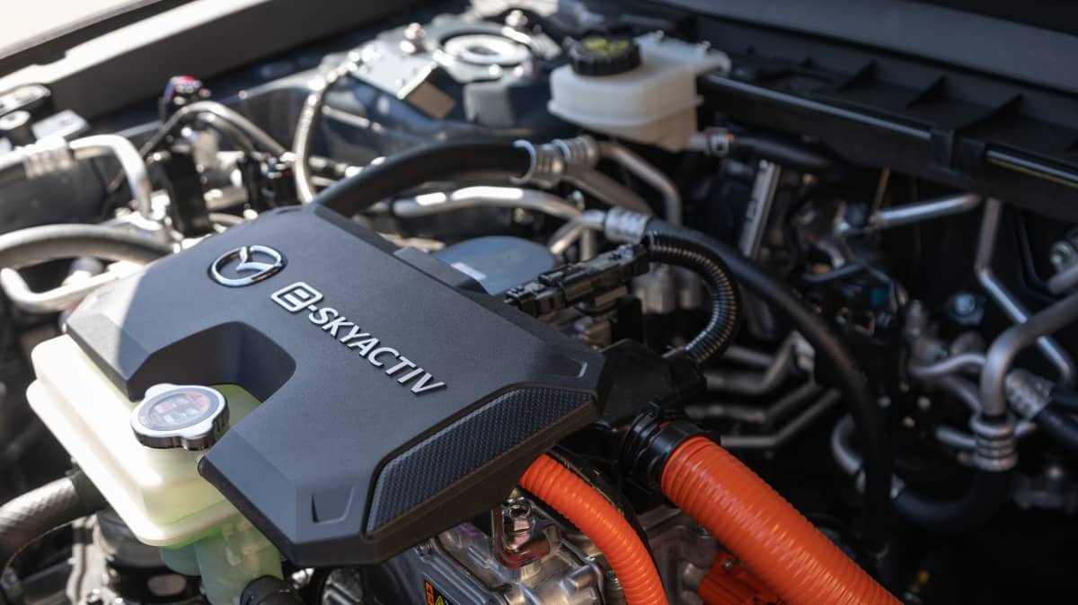 2022 Lexus UX300e Luxury v Mazda MX-30 E35 Astina comparison-0