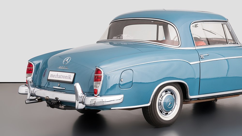 Mercedes-Benz 220 SE Ponton Rear