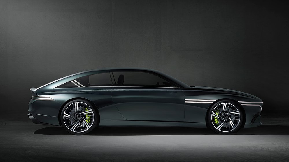 The Genesis X Speedium Coupe from the side