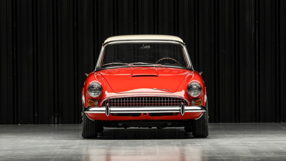 A 1967 Sunbeam Tiger Mk II sports car.