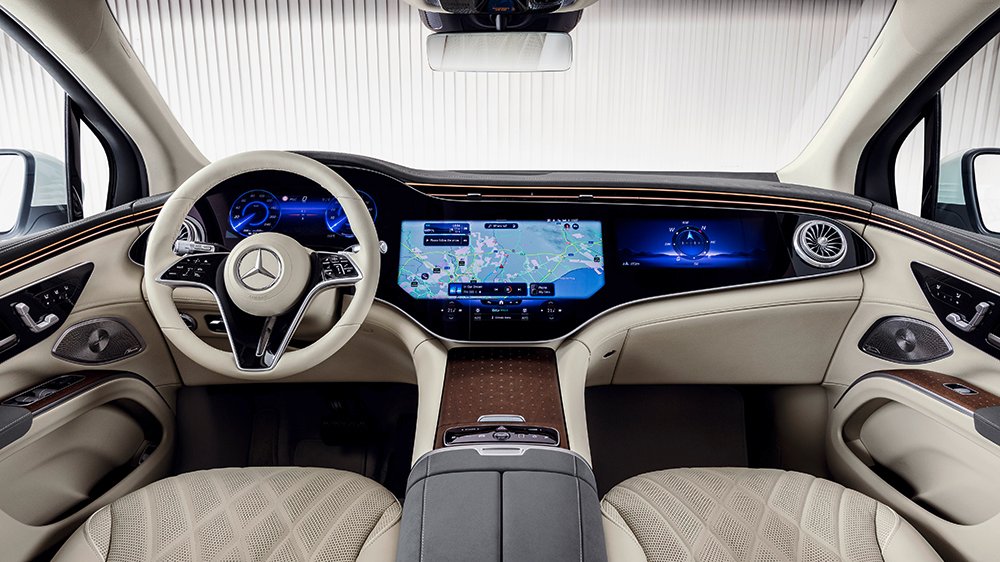 The 2023 EQS SUV's front seat