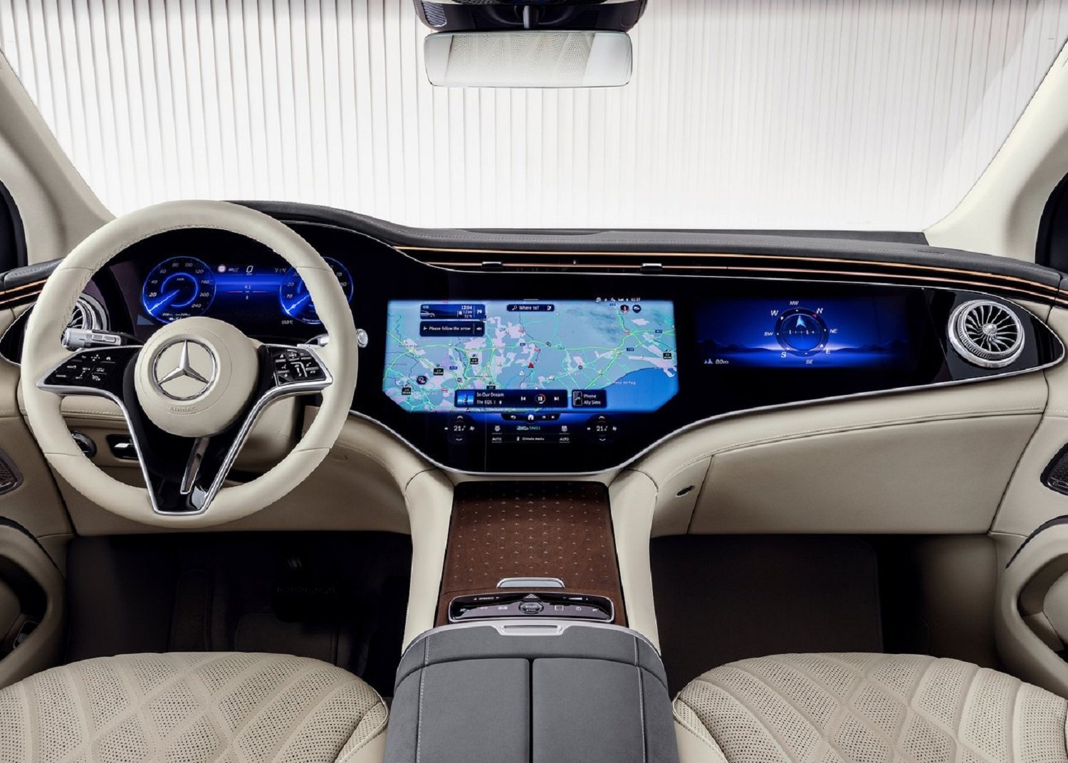 Mercedes-Benz EQS SUV revealed