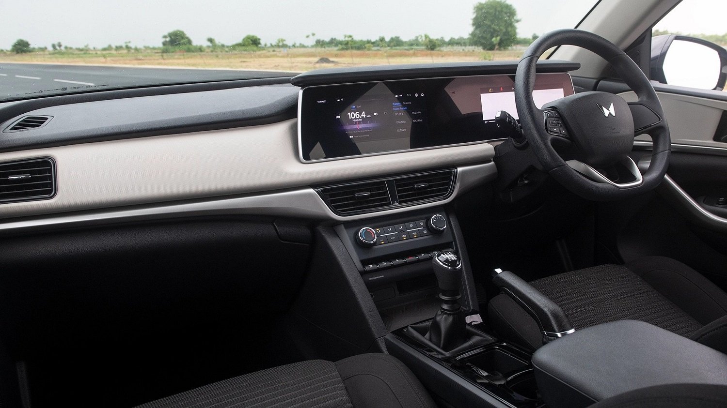 Mahindra XUV 700 coming to South Africa