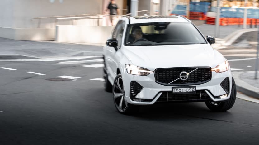 2022 Volvo XC60 B6 R-Design review-0