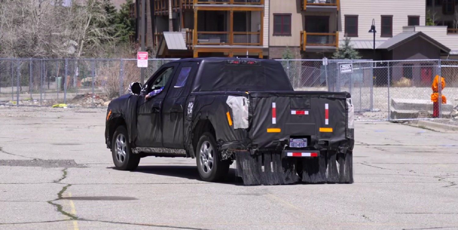 New Toyota Tacoma spied as Hilux preview